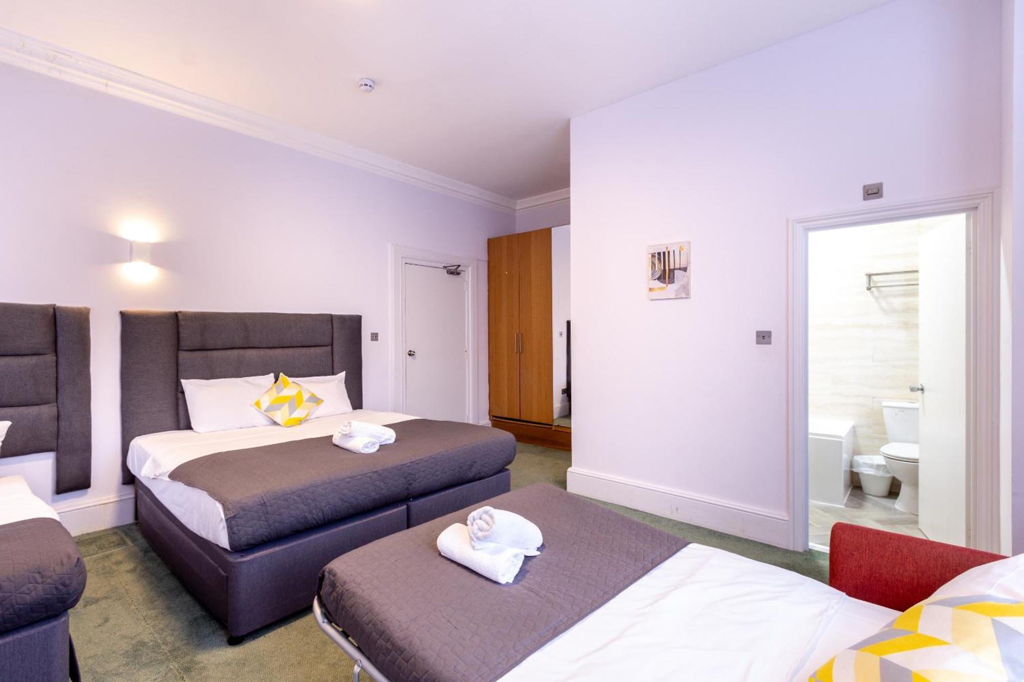London Gatwick Inn Exterior photo